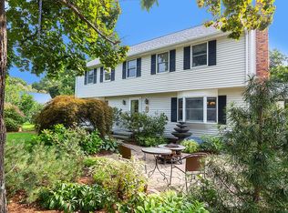 220 South St, Holliston, MA 01746