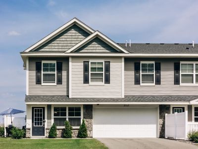 8037 Abercrombie Ln, Woodbury, MN, 55129