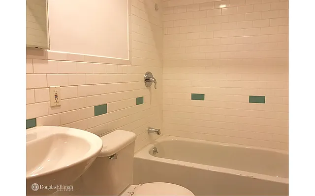 Rented by Douglas Elliman | media 7