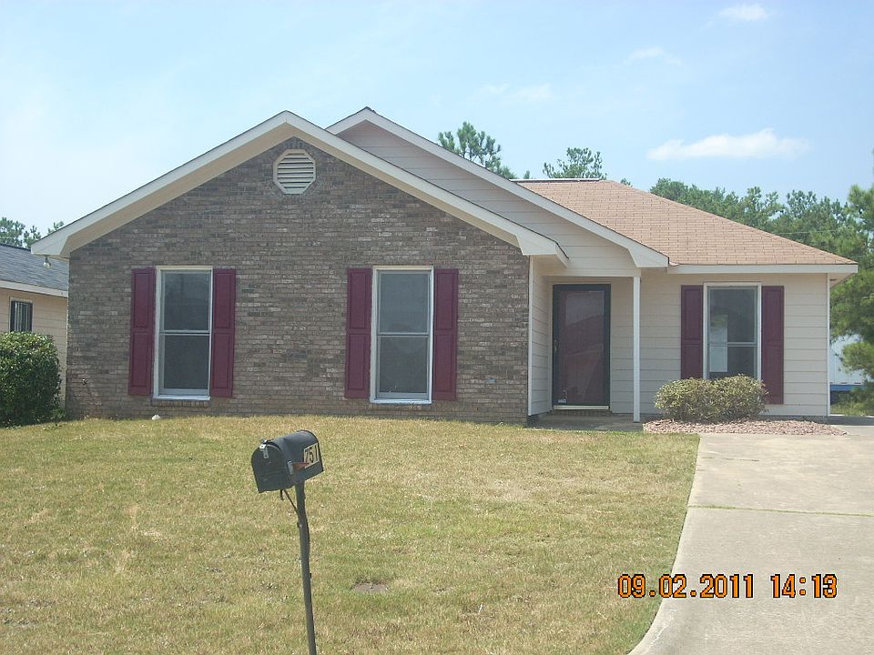 1st image of 5489 Chatham Woods Dr