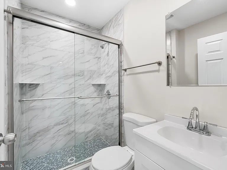 2309 Green St #3F — Photo 10