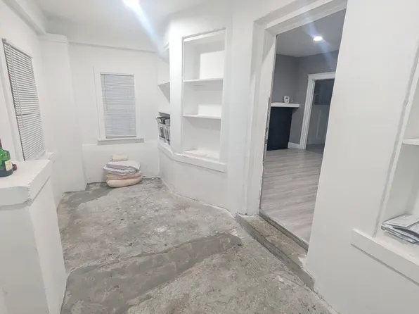 (undisclosed Address), Detroit, MI 48204