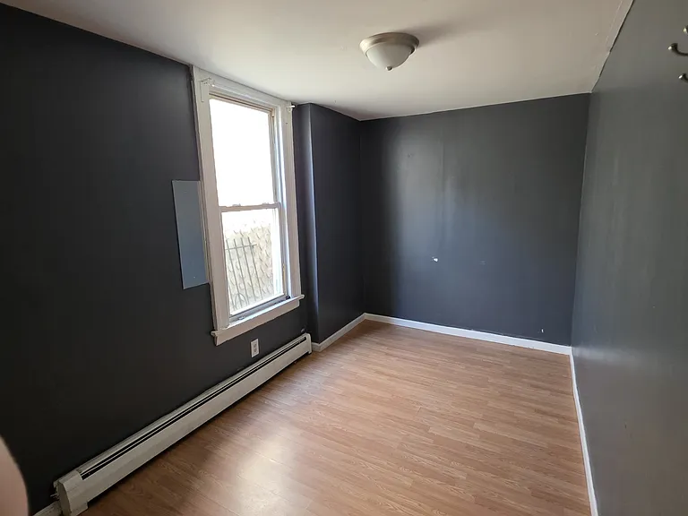 49 Lentz Ave #1A — Photo 6