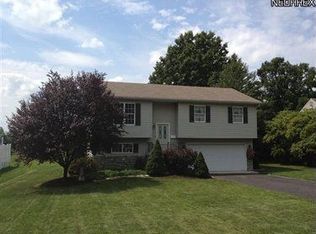 88 Howard Ave, Youngstown, OH