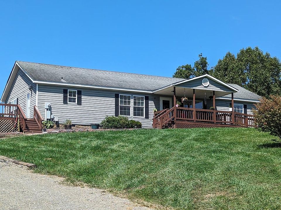 1st image of 17961 Overlook Dr