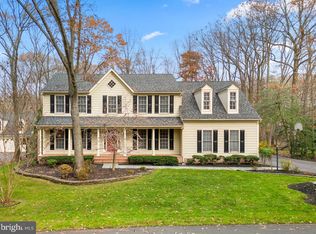 1112 Spy Glass Dr, Arnold, MD 21012