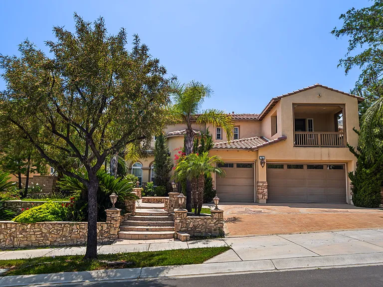 7711 Lady Banks Loop — Photo 8