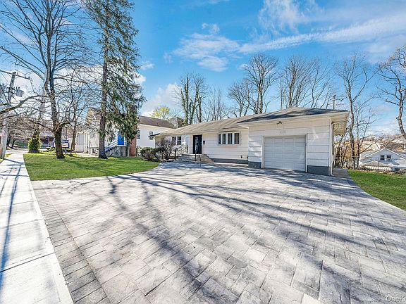 2nd image of 45 Roslyn Road