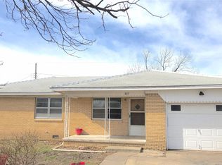 823 N Hyden St, Stratford, OK 74872