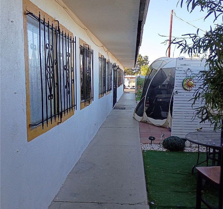 2nd image of 313 Jackson Ave