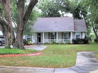 2529 Marshall Rd, Biloxi, MS 39531