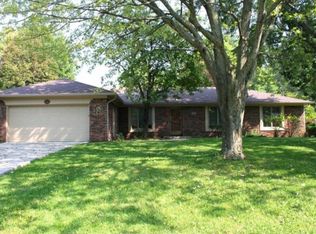 1095 Arroyo Rd, Greenwood, IN 46143