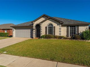 509 Road Runner Dr, Arlington, TX 76002