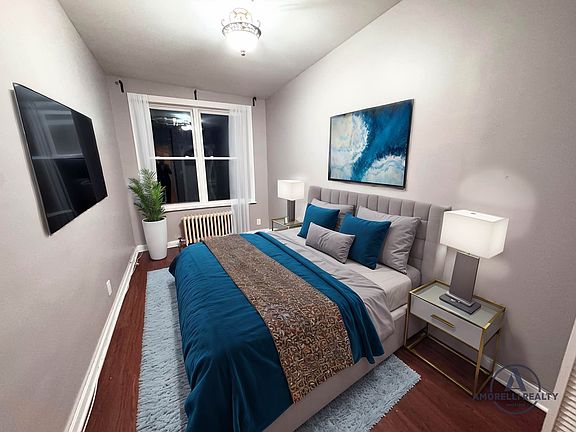 3rd image of 33-42 28th St #2RR