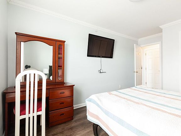 3rd image of 176 Beach 73rd St #2