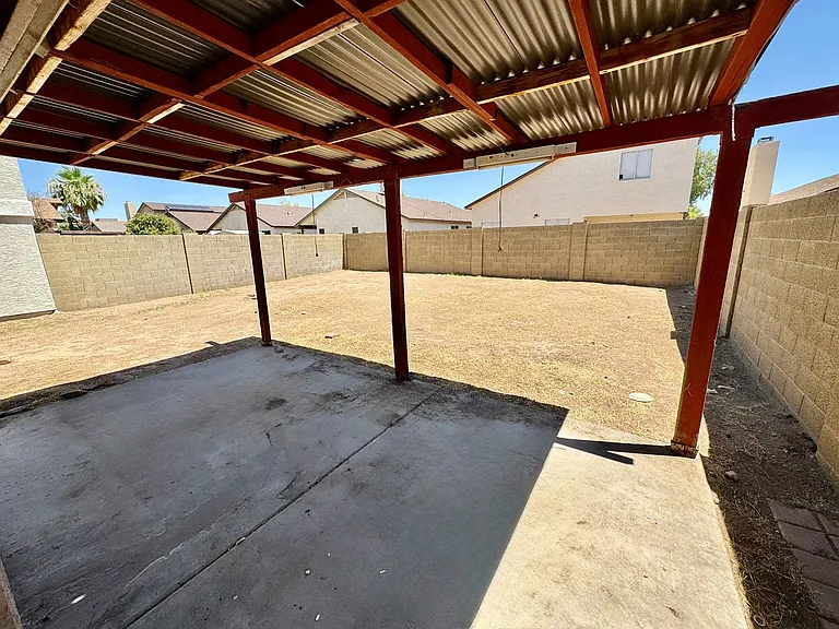6319 W Townley Ave — Photo 32