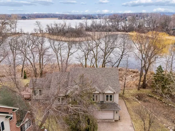 5065 Windsor Rd, Mound, MN 55364