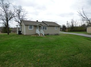 582 Genesis Rd, Crossville, TN 38555