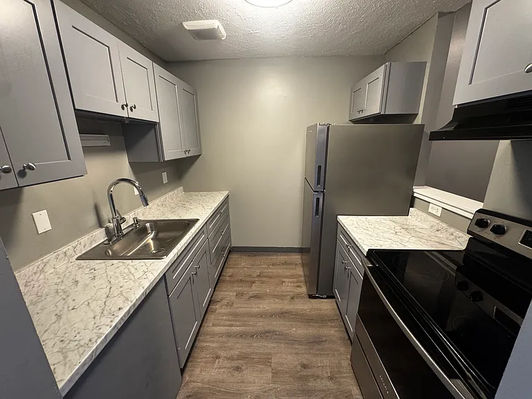 301 Main St #206 — Photo 2