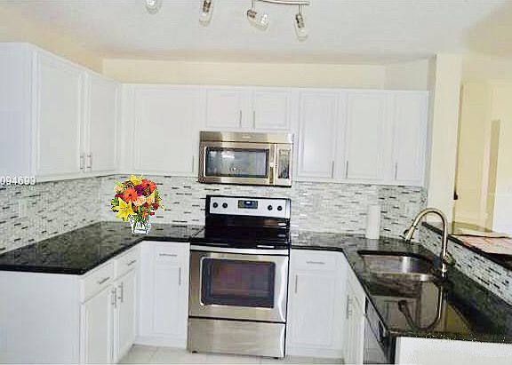 2nd image of 1242 SW 46th Ave