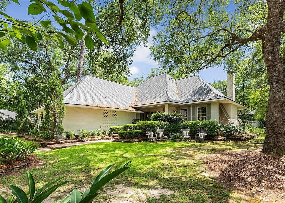 49 Mistletoe Dr, Covington, LA 70433 MLS 2401663 Zillow