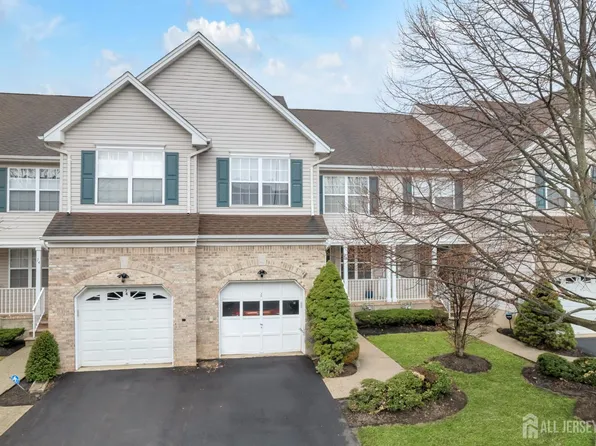 75 Jared Dr, North Brunswick, NJ 08902