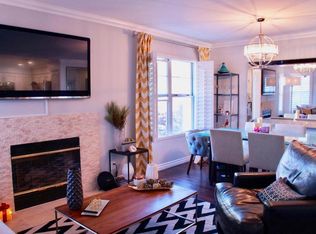 3302 Holly Grove St, Thousand Oaks, CA 91362