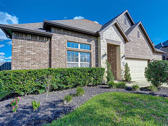 4th image of 13707 Mariana Ct