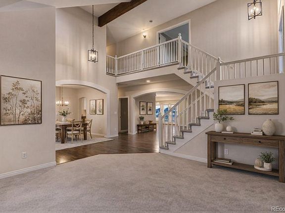5th image of 6616 S Oak Circle