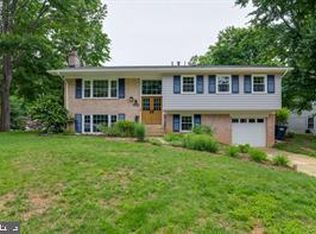 1731 Tamerisk Ct, Vienna, VA 22182