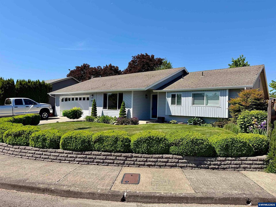 1st image of 2465 Wembley Ct NW