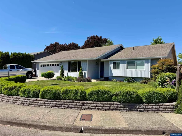 265 Wembley Ct NW, Salem, OR 97304