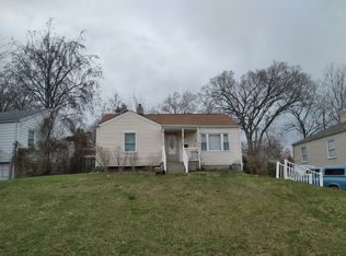 3117 La Vista Dr, Saint Ann, MO
