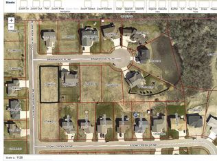 2415 Briarwood Pl NE, Owatonna, MN 55060