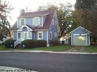 219 Davisson St, Bridgeport, WV 26330