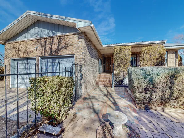 2115 Besler Ln SW, Albuquerque, NM 87105