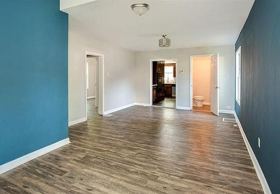 4th image of 4443 Eaton St