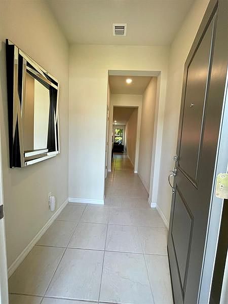 1st image of 2825 Troubadour St #2825