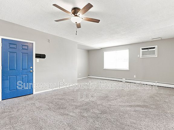 3rd image of 1007 Fairview Rd #D