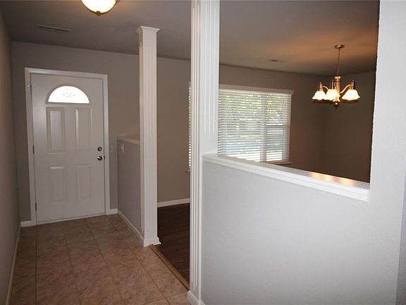 3rd image of 1405 SE P St