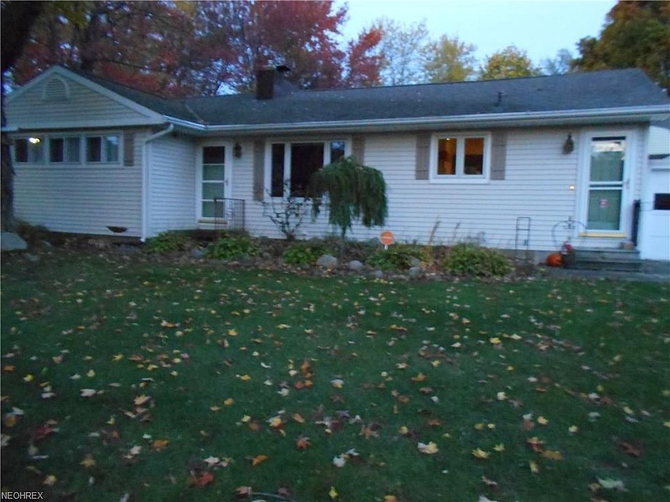 1st image of 635 Holden Dr