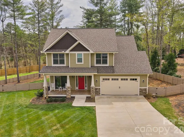21 Wood Path Ln, Arden, NC 28704
