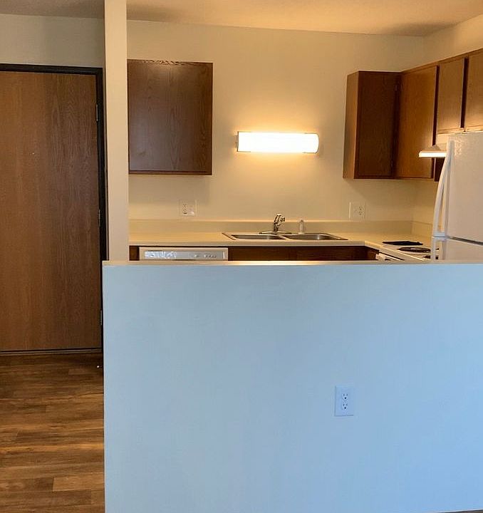 1st image of 3931 Coon Rapids Blvd NW APT 301