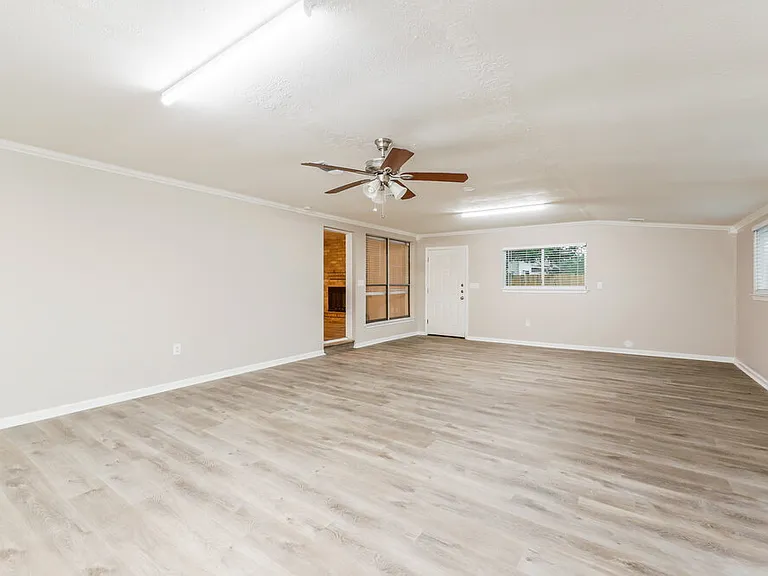 4018 Oakrun Dr — Photo 7