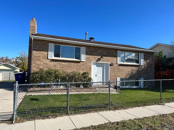 3801 S Franklin Rd, Magna, UT 84044