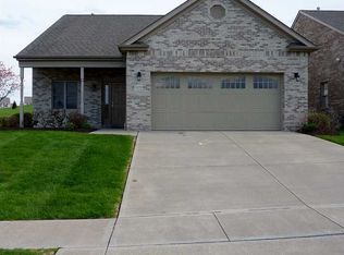 129 Village Cir, Oakdale, PA