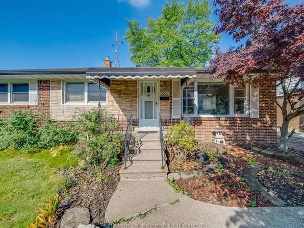 3063 Bruce Ave, Windsor, ON N9E 1W3