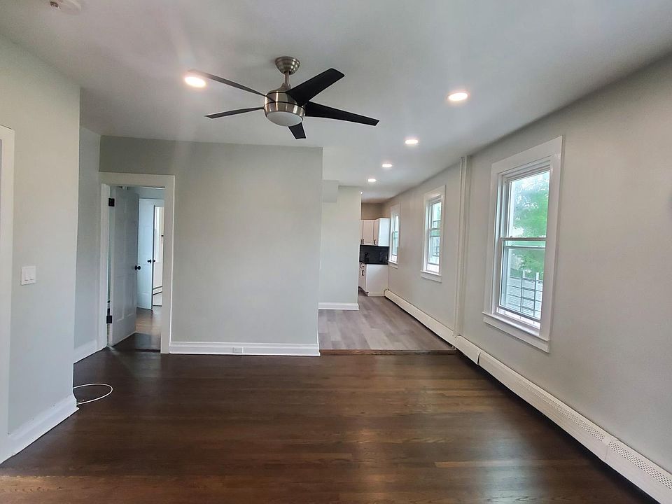1st image of 440 Union Ave APT 2