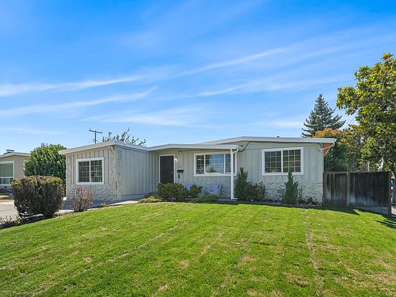 2nd image of 741 San Tomas St