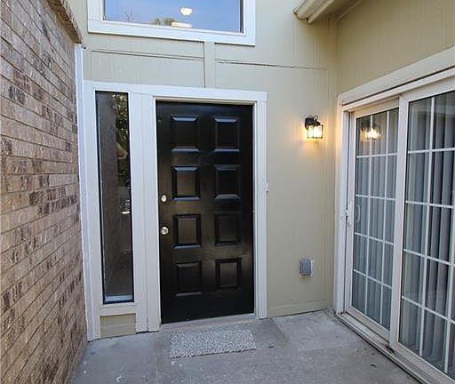 3rd image of 2120 Mistymeadow Ct